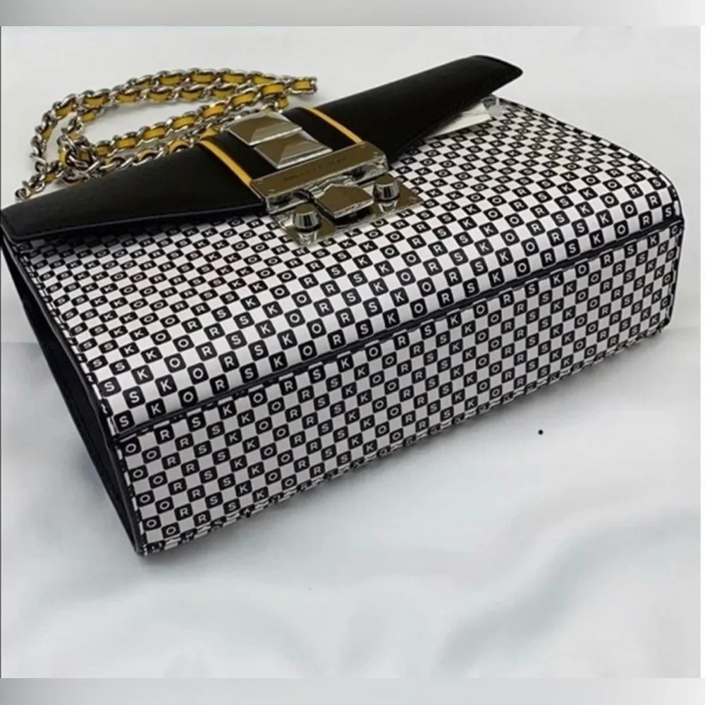 NWT MK New York City Rose Medium Flap Should - Picture 11 of 11